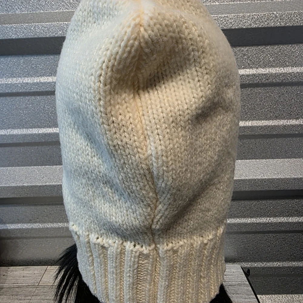 Cozy Cream Knit Hooded Headwrap